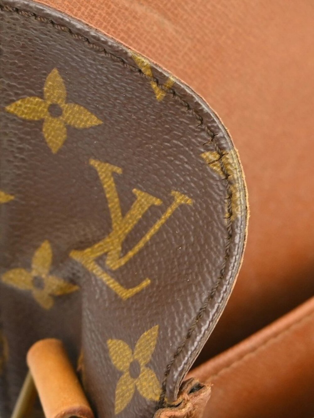 LOUIS VUITTON CARTOUCHIERE MM SHOULDER BAG - Picture 14 of 16